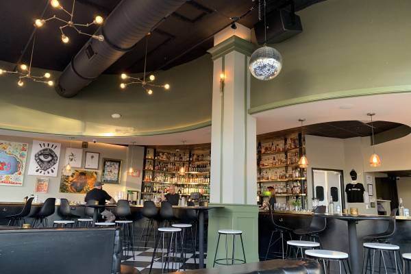 Top Bars in Pensacola, FL