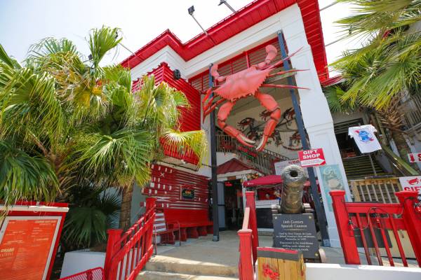 Crabs We Got 'Em on Pensacola Beach